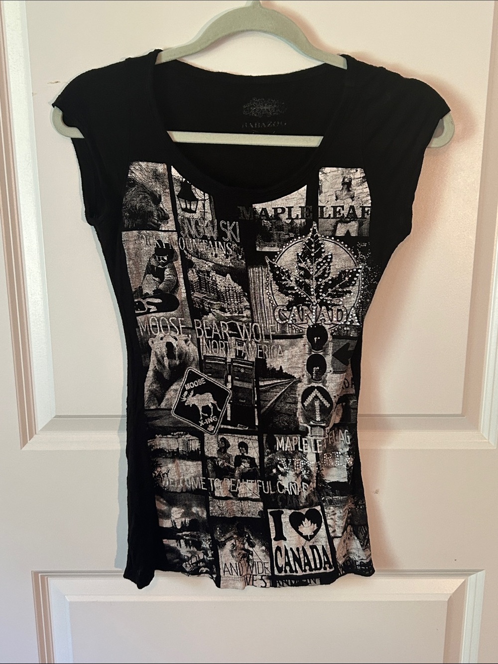 Women's Black Canada Graphic Tee - Black